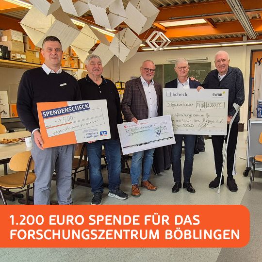 Übergabe einer Spende der SWBB an das Jugendforschungszentrum Böblingen