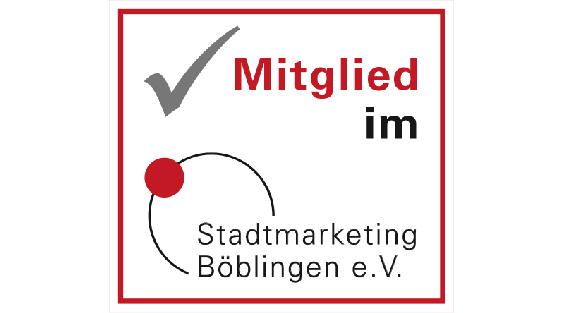 Logo in rot und schwarz auf weiß mit der Beschriftung "Mitglied im Stadtmarketing Böblingen e.V.