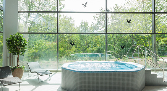 Hallenbad Böblingen – Entspannung im Whirlpool